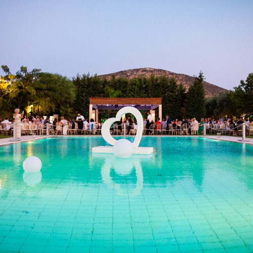 wedding venue with pool
