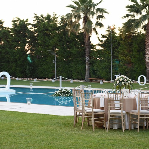 wedding venue with pool